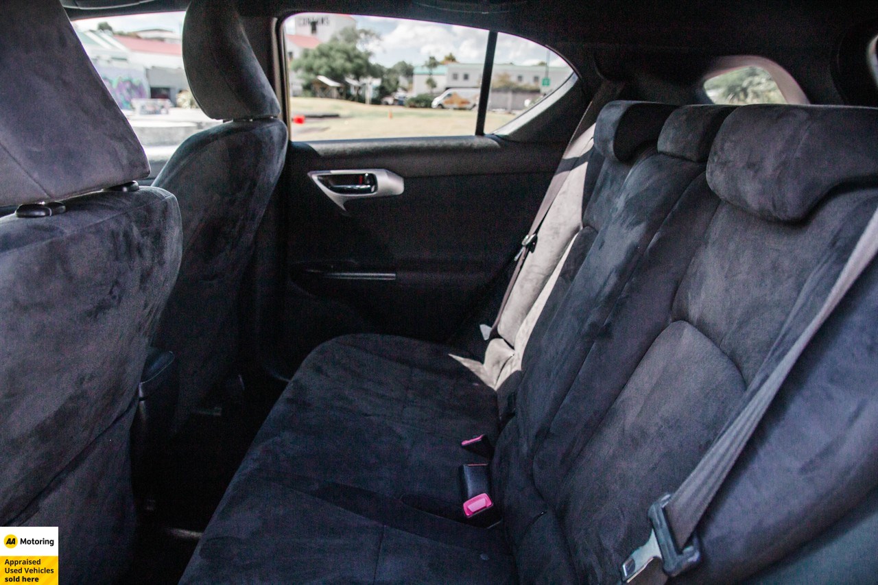 2012 Lexus CT 200h