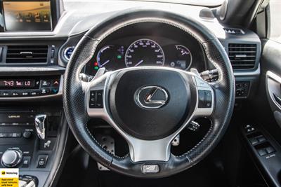 2012 Lexus CT 200h - Thumbnail