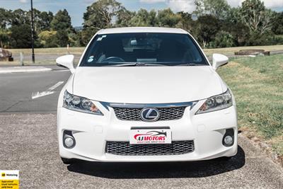 2012 Lexus CT 200h - Thumbnail
