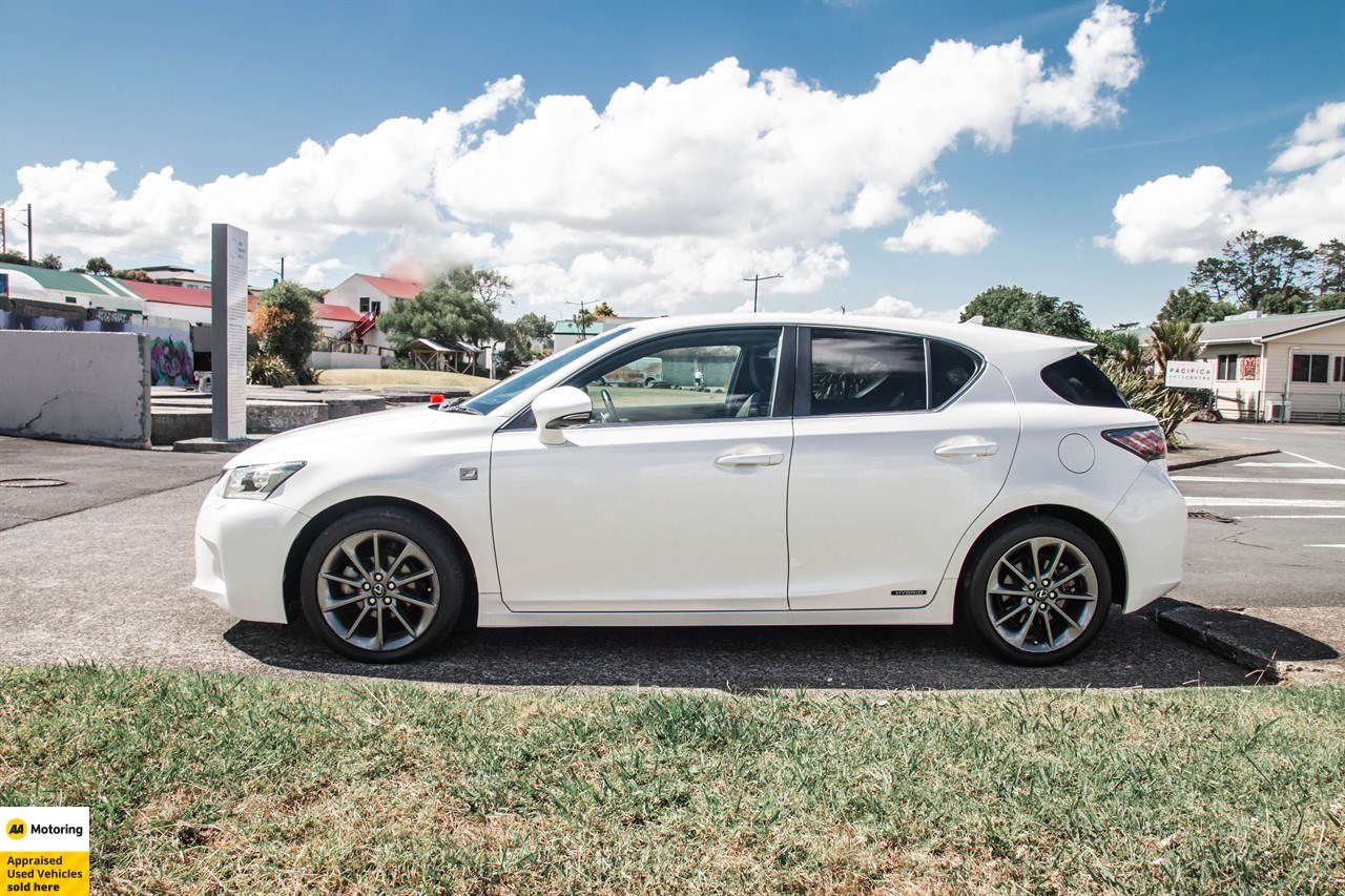 2012 Lexus CT 200h