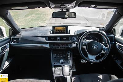 2012 Lexus CT 200h - Thumbnail