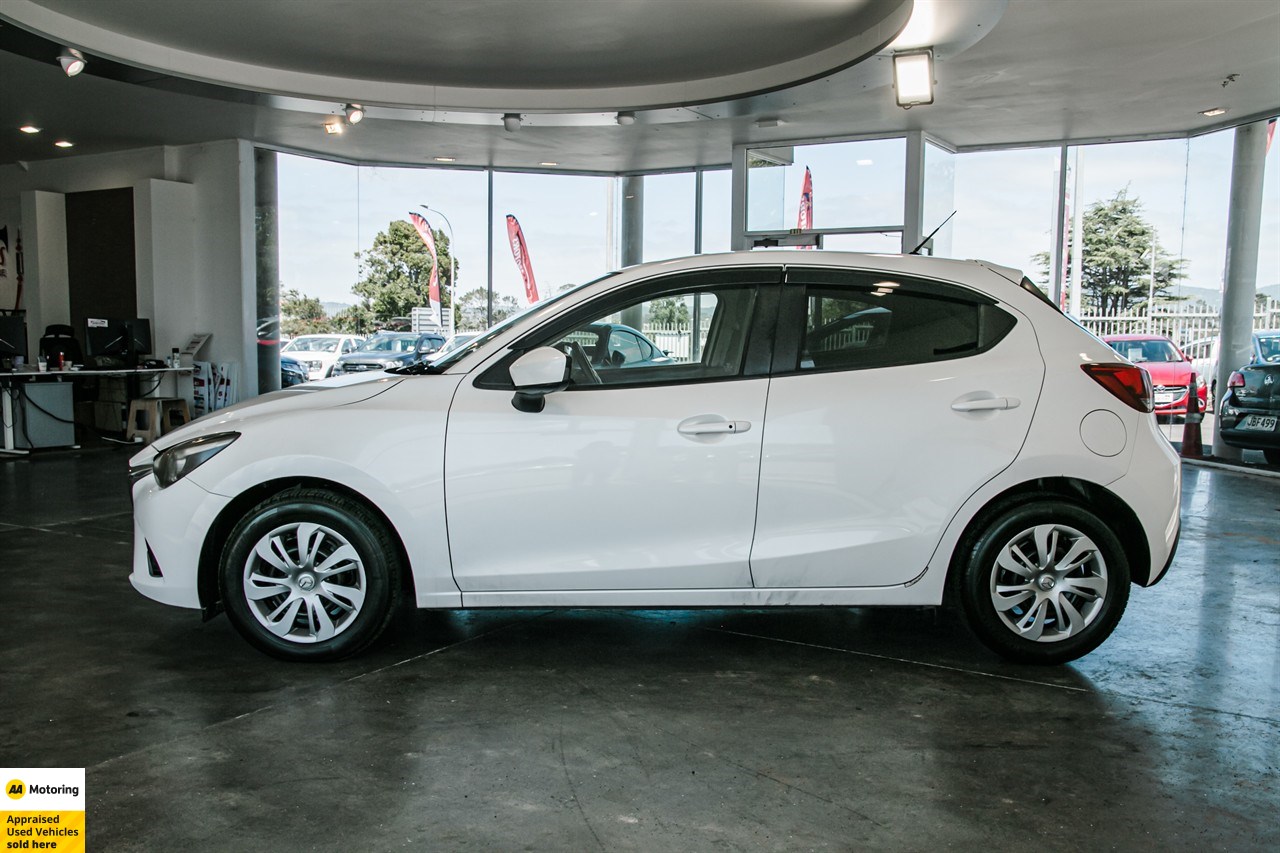 2016 Mazda Demio