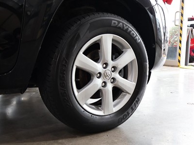 2009 Toyota Vanguard - Thumbnail