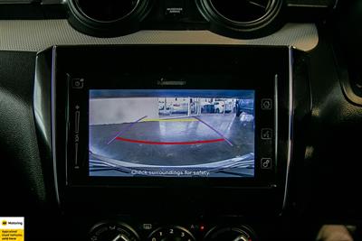 2021 Suzuki Swift - Thumbnail