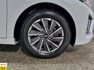 2021 Hyundai IONIQ - Thumbnail