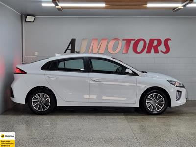 2021 Hyundai IONIQ - Thumbnail