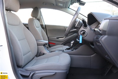 2022 Hyundai IONIQ - Thumbnail