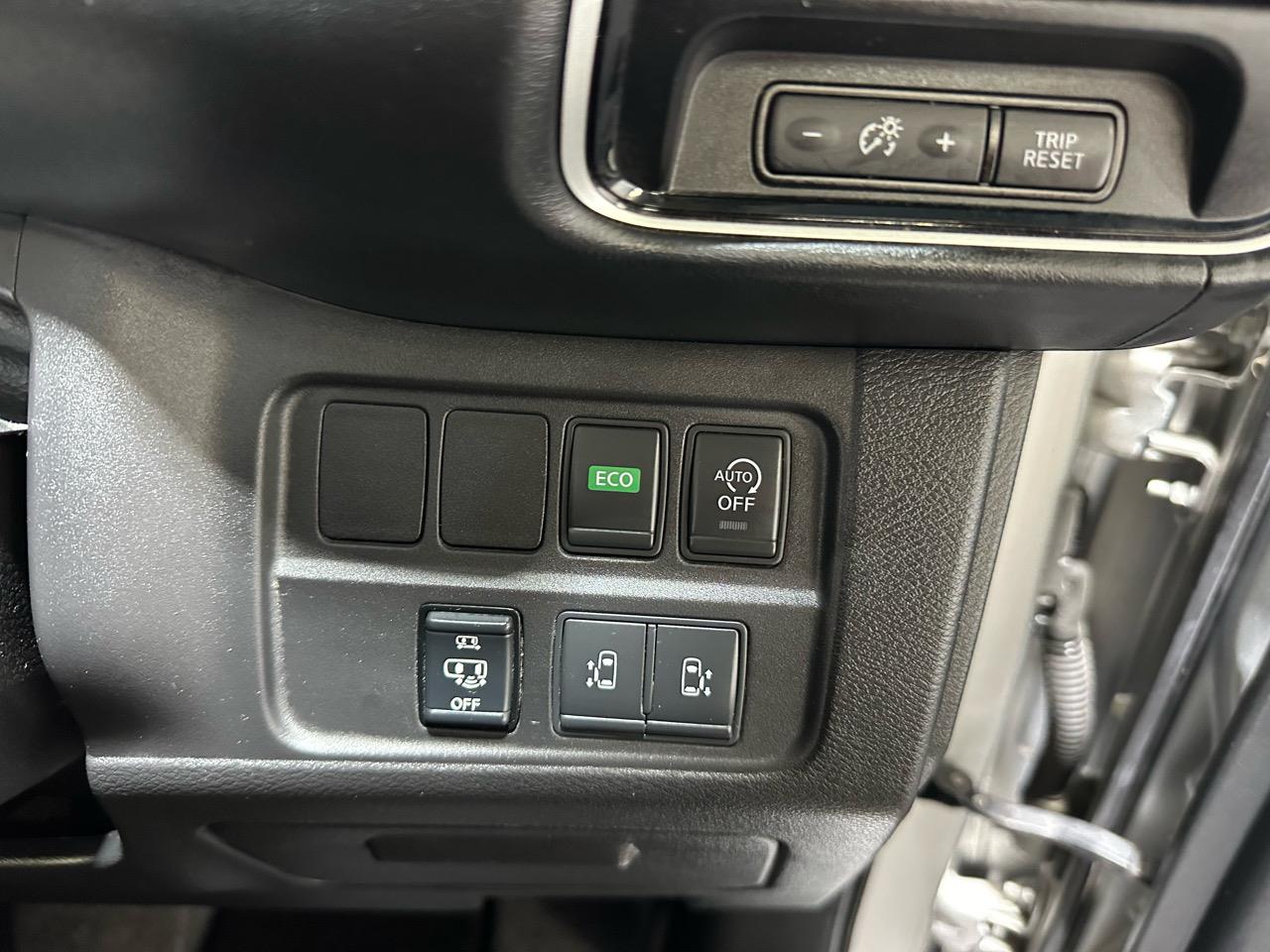 2017 Nissan Serena