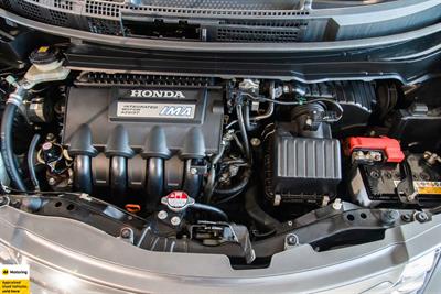 2012 Honda Freed - Thumbnail