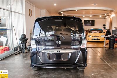 2012 Honda Freed - Thumbnail