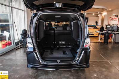 2012 Honda Freed - Thumbnail