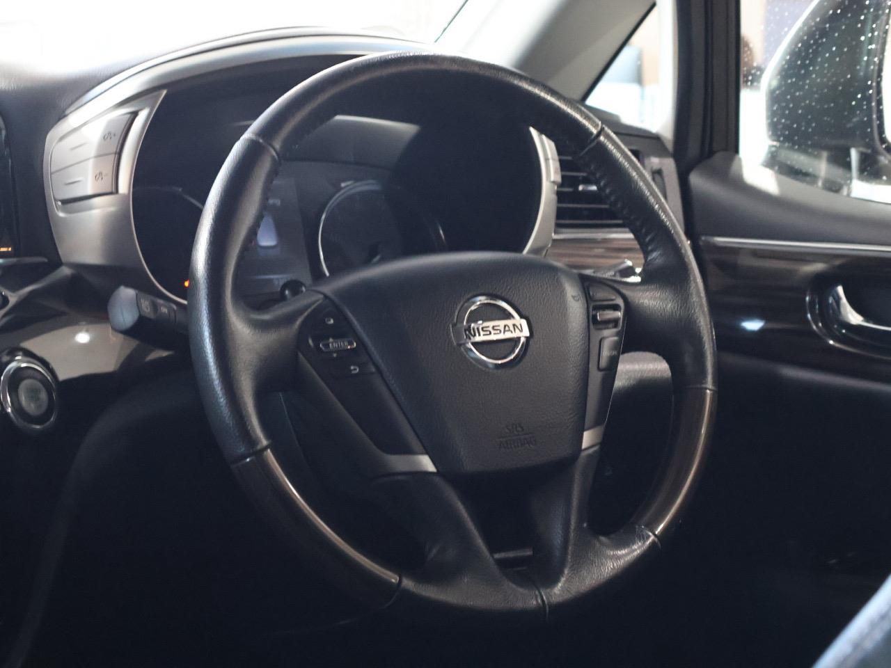 2016 Nissan Elgrand