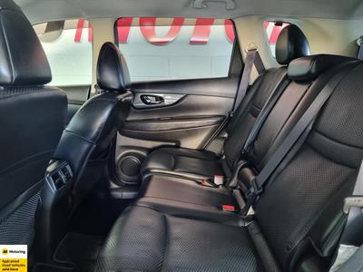 2016 Nissan X-Trail - Thumbnail