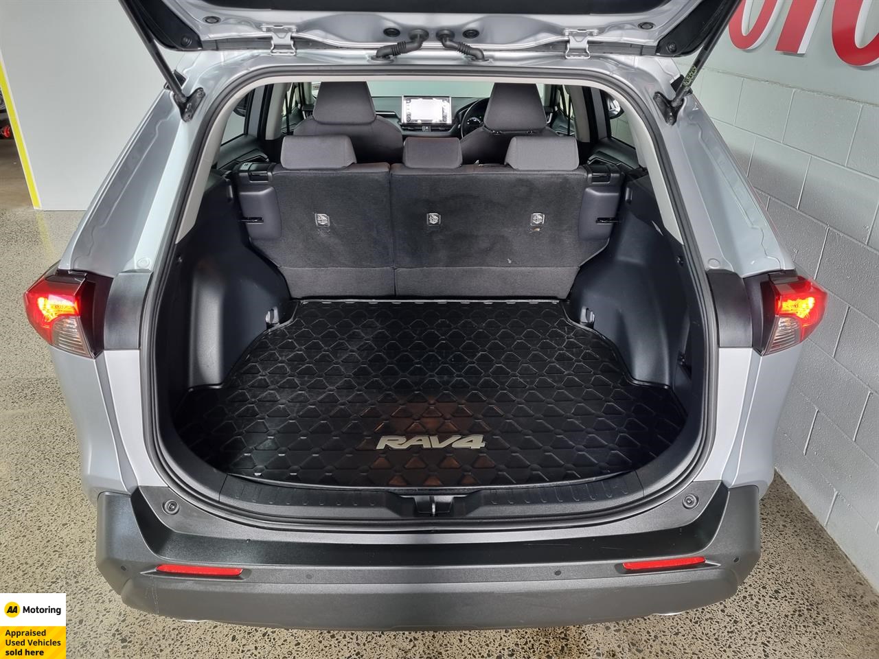 2019 Toyota RAV4