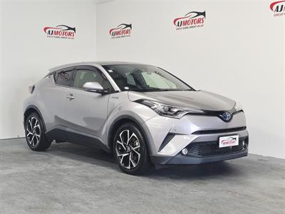 2017 Toyota C-HR - Thumbnail