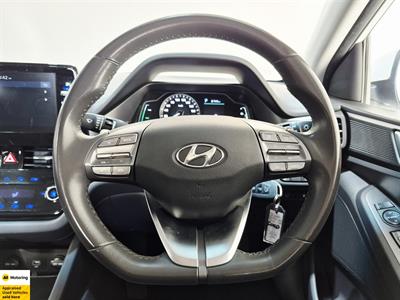 2022 Hyundai IONIQ - Thumbnail