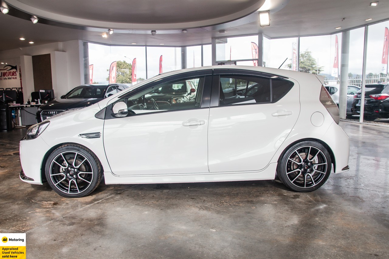 2014 Toyota Aqua