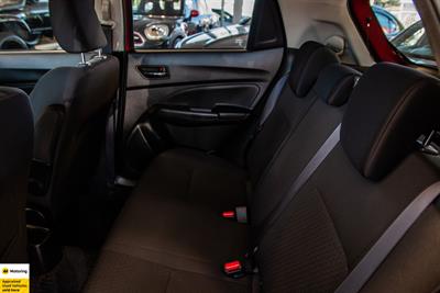 2019 Suzuki Swift - Thumbnail