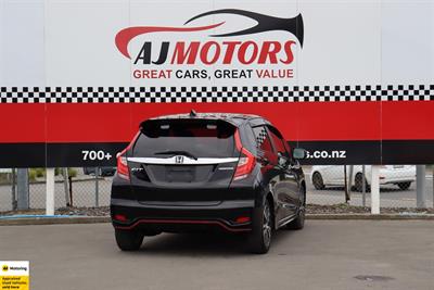 2018 Honda Fit - Thumbnail