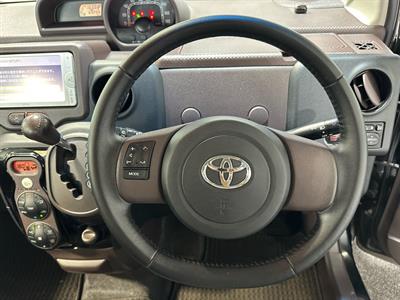 2013 Toyota Spade - Thumbnail