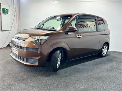 2012 Toyota Spade - Thumbnail