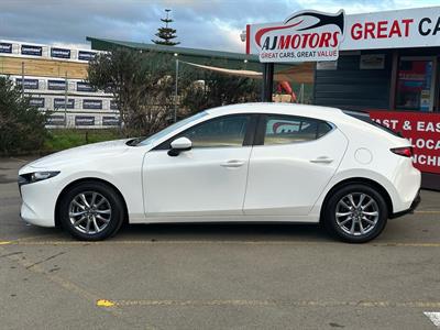 2021 Mazda 3 - Thumbnail