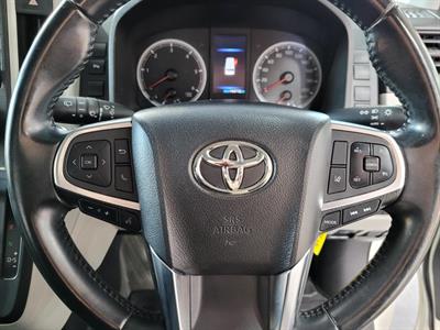 2021 Toyota Hiace - Thumbnail