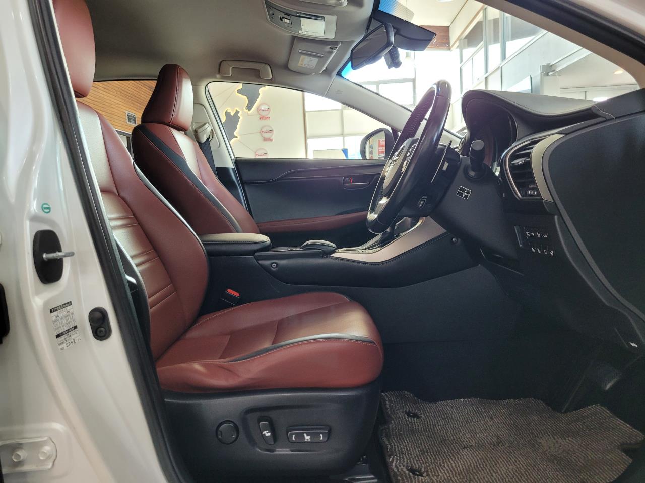 2015 Lexus NX 300h