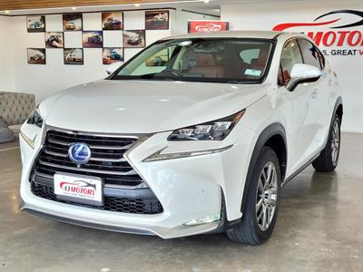 2015 Lexus NX 300h - Thumbnail