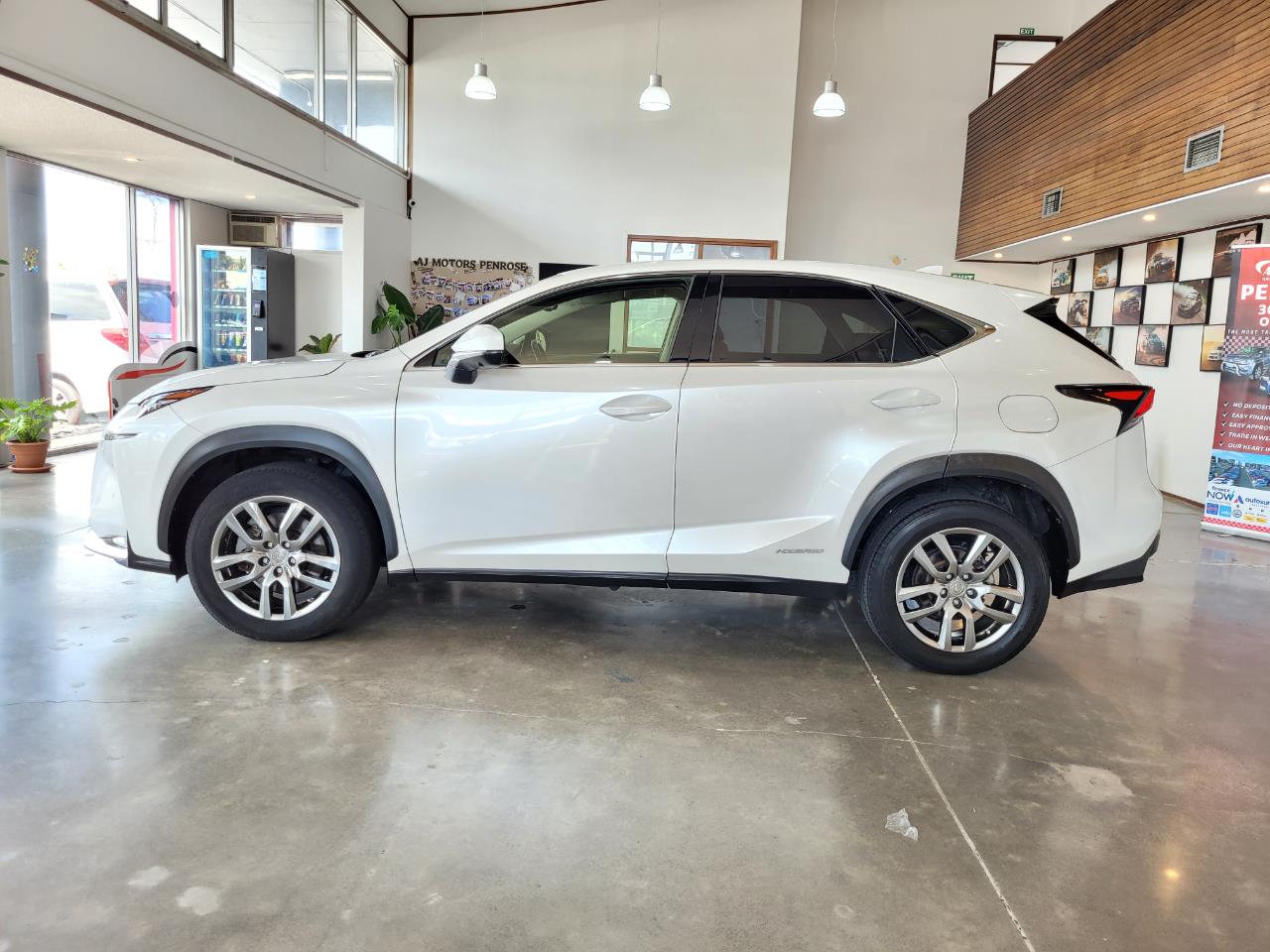 2015 Lexus NX 300h