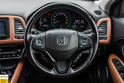 2016 Honda Vezel - Thumbnail