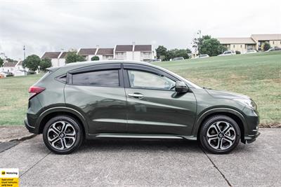 2016 Honda Vezel - Thumbnail