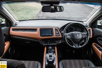 2016 Honda Vezel - Thumbnail