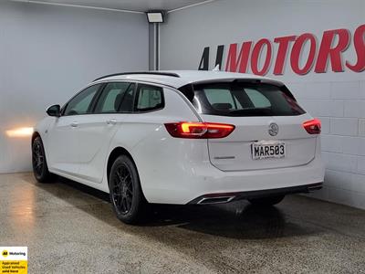 2019 Holden Commodore - Thumbnail
