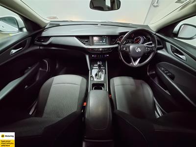 2019 Holden Commodore - Thumbnail