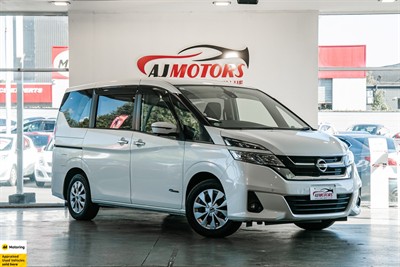 2018 Nissan Serena - Thumbnail