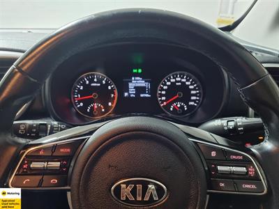 2021 Kia Sportage - Thumbnail