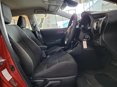 2017 Toyota Corolla - Thumbnail