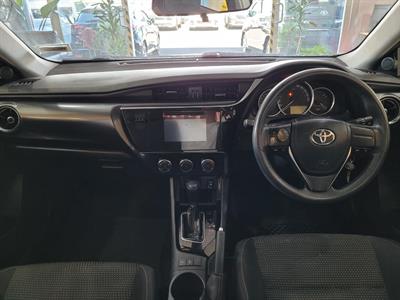 2017 Toyota Corolla - Thumbnail