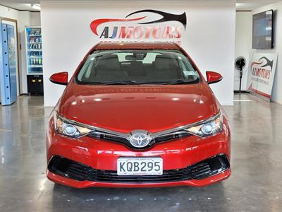 2017 Toyota Corolla - Thumbnail
