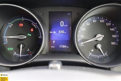 2017 Toyota C-HR - Thumbnail