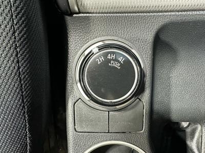 2019 Mitsubishi Triton - Thumbnail