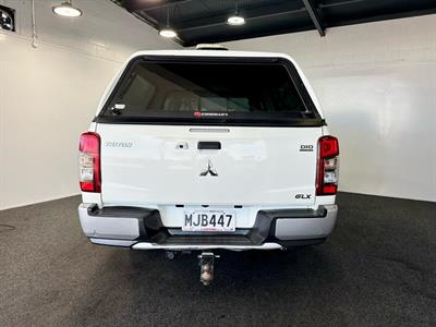 2019 Mitsubishi Triton - Thumbnail