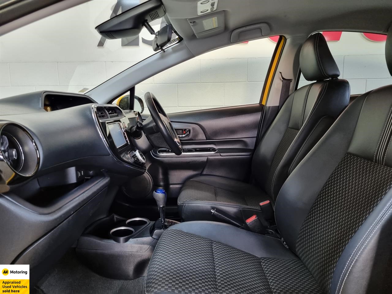 2017 Toyota Aqua