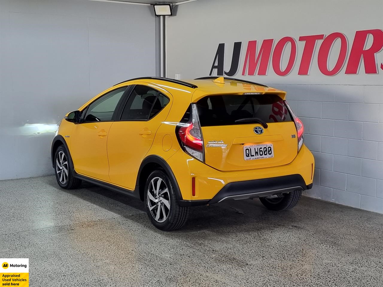 2017 Toyota Aqua