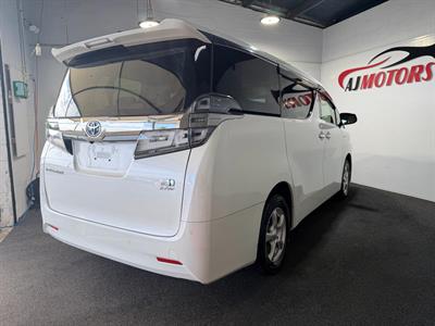 2018 Toyota Vellfire - Thumbnail