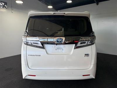 2018 Toyota Vellfire - Thumbnail
