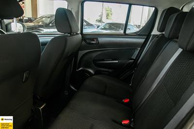 2013 Suzuki Swift - Thumbnail