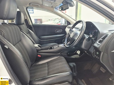 2014 Honda Vezel - Thumbnail