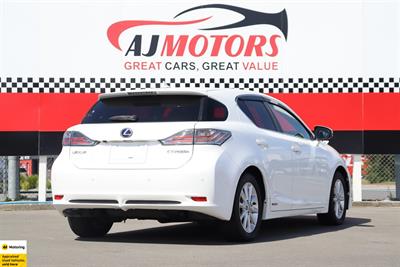 2012 Lexus CT 200h - Thumbnail